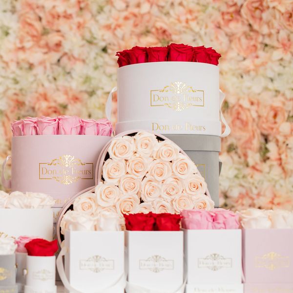 Beautiful Flowers Boxes | Luxury Fresh Roses Delivery | Boxed Flowers